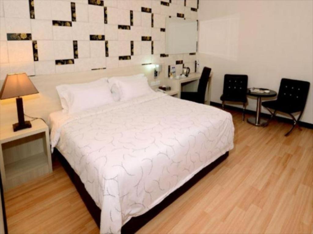 Hotel Tebrau Ct Johor Bahru Extérieur photo