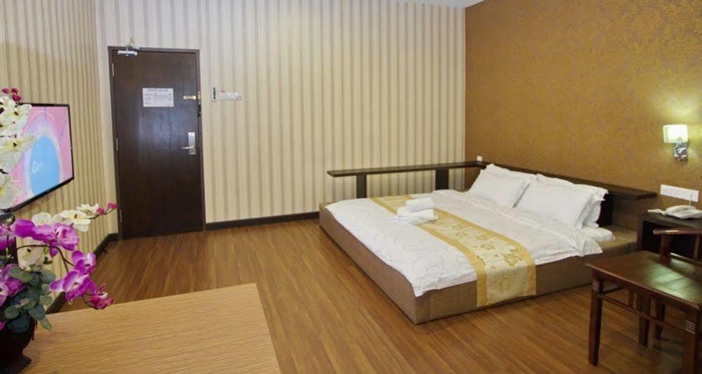 Hotel Tebrau Ct Johor Bahru Extérieur photo